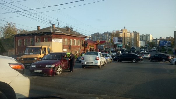 Улицу Ленина в Кирове могут расширить в районе Блюхера