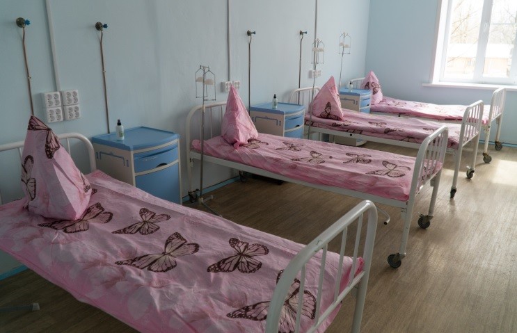 В Кирове целую больницу переоборудовали для больных пневмонией