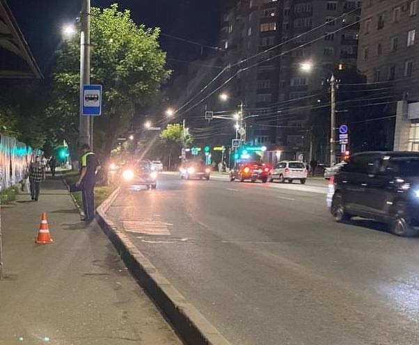 Самокатчик в Кирове сбил пенсионерку
