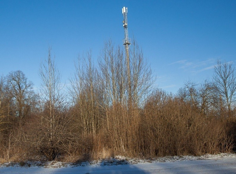 В 8 малых населенных пунктах Кировской области появилась мобильная связь
