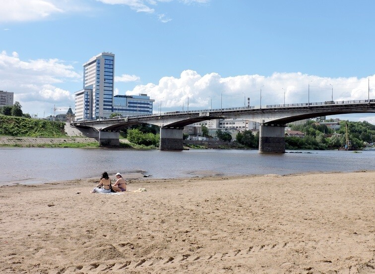 Вода в Вятке у городского пляжа не соответствует нормам