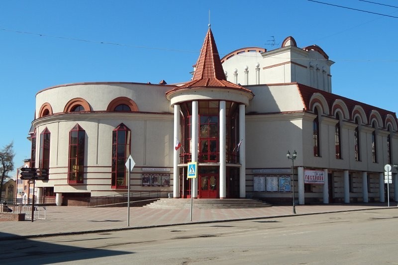 Фасады Приказной избы и Театра кукол подсветят