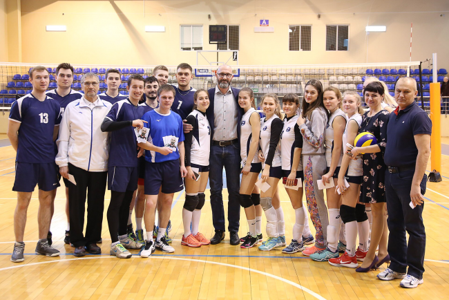 Волейболист Сергей Тетюхин встретился со студентами ВятГУ