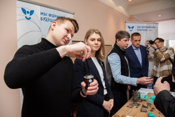 Вятский государственный университет принял участие в межвузовском мероприятии, посвященном Дню российской науки