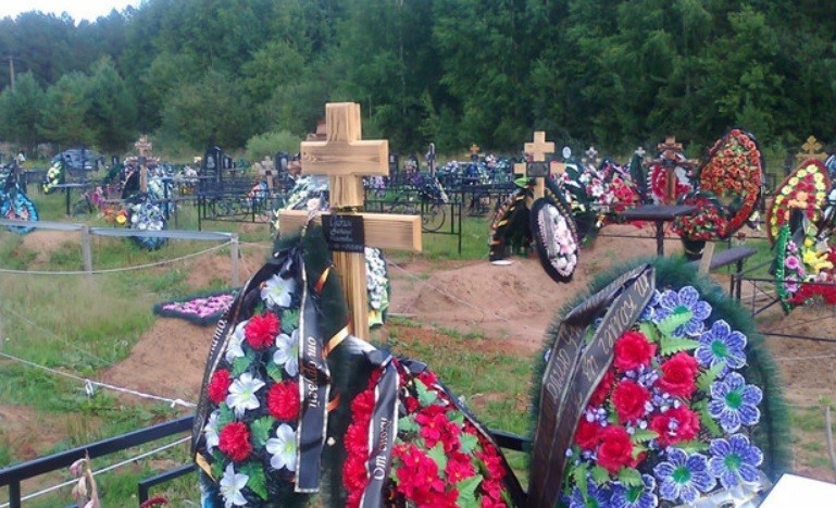 9 и 14 мая в Кирове запустят дополнительные автобусы до кладбищ