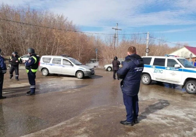 В Вятских Полянах мужчина открыл стрельбу из окна своей квартиры