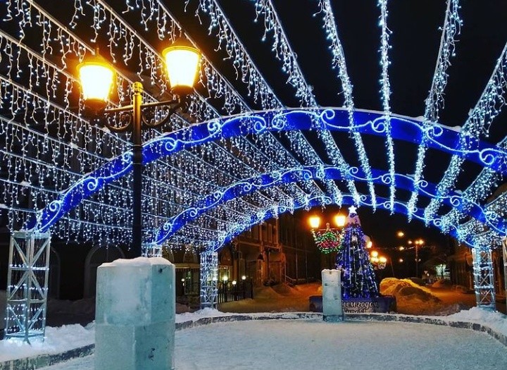 Чиновникам предложили спросить у кировчан, как украсить город к новому году