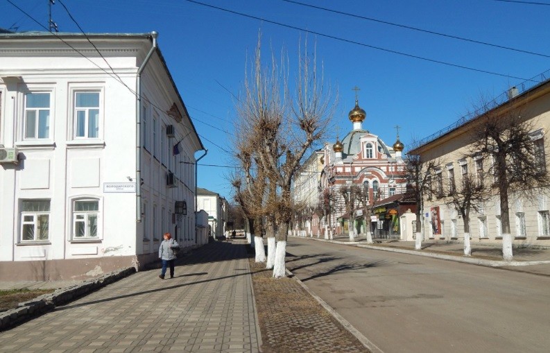 Осипов предложил каждые выходные перекрывать улицу Московскую