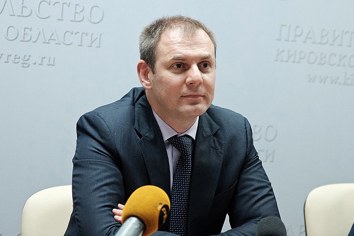 Мнение: следующим кировское правительство может покинуть министр Поршнев