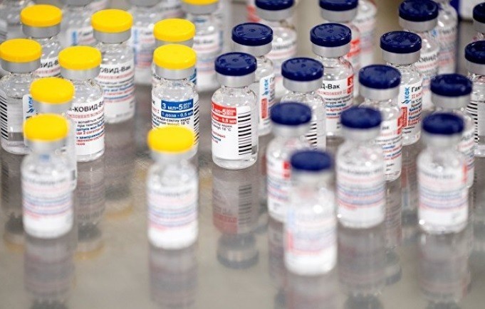 В Кировской области уже более 500 подростков пожелали вакцинироваться