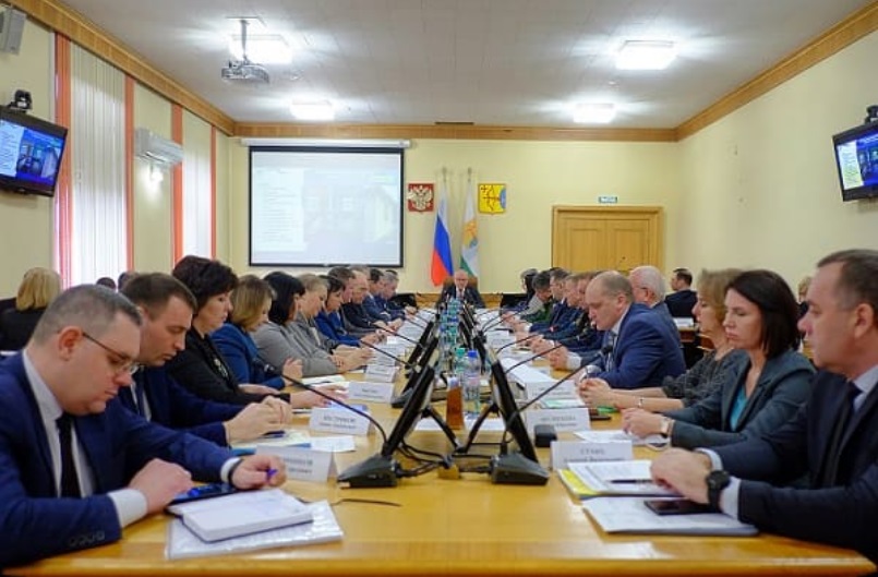 Соколов предложил кировским чиновникам отдать дневной заработок в пользу бойцов