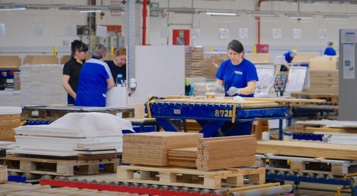 Бывший завод ИКЕА в Кировской области наращивает производство после ухода иностранного собственника