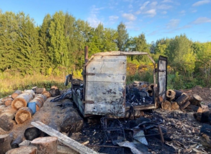 За сутки в пожарах погибли трое жителей Кировской области
