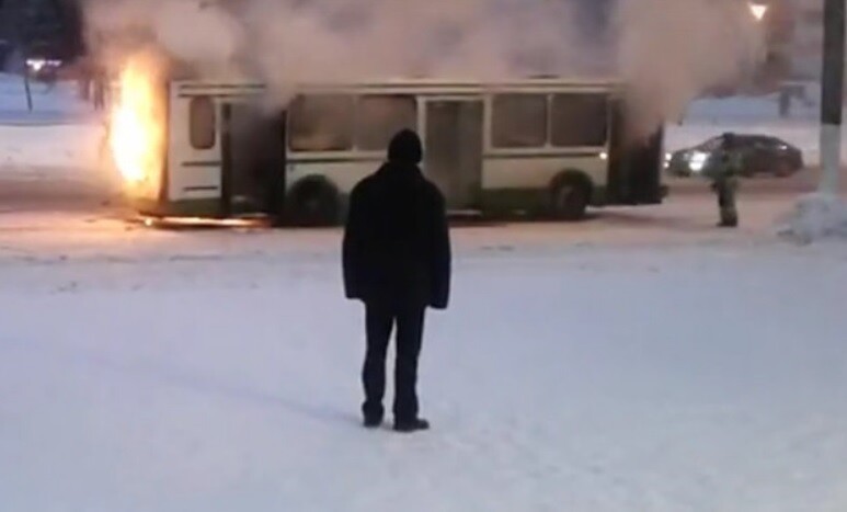 В выходные в Кирове произошло два пожара в общественном транспорте
