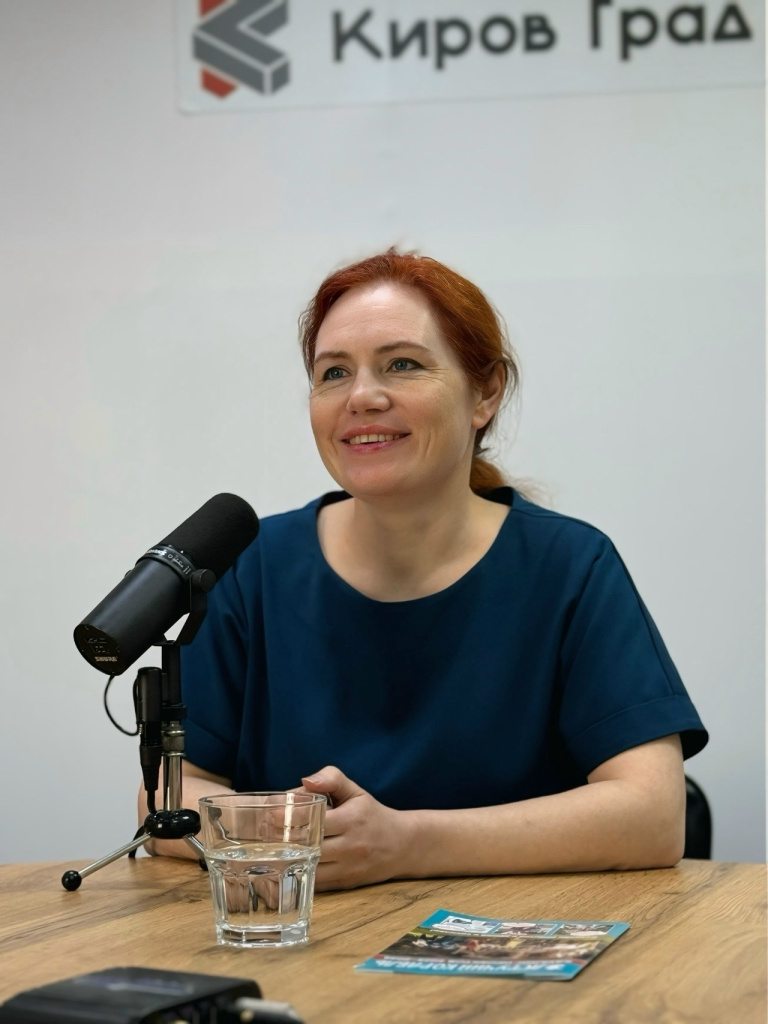 Анна Тюкова_май.jpg