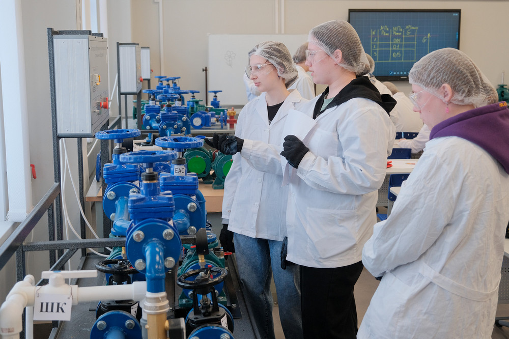 КЧХК депутаты ОЗС в ВАПК (1).jpg