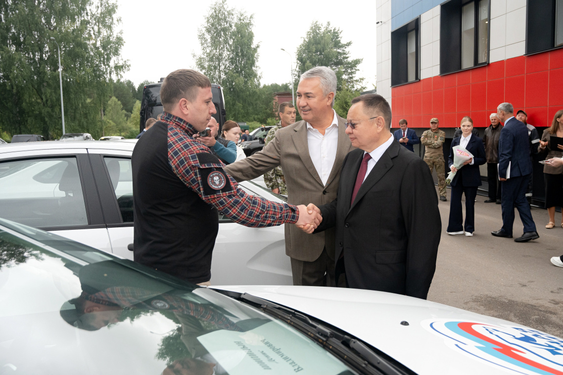 001 1 Передача авто.jpg