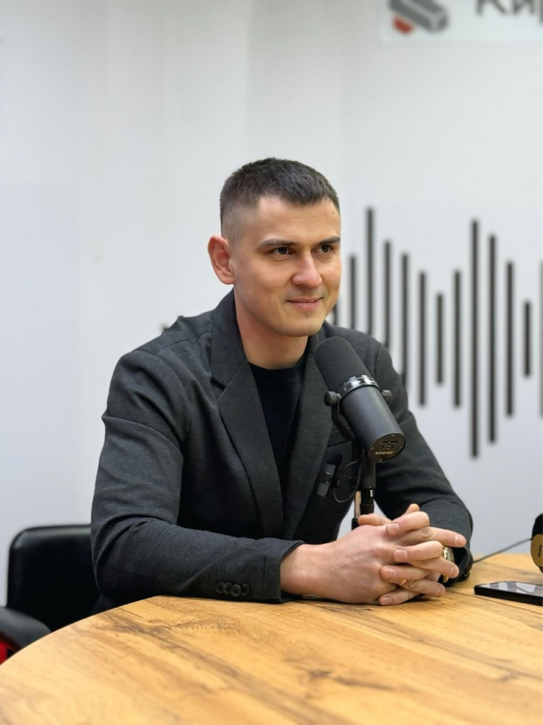 Константин Шитов_июнь.jpg