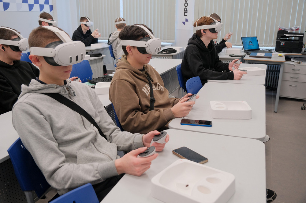 КЧХК депутаты ОЗС в ВАПК (2).jpg