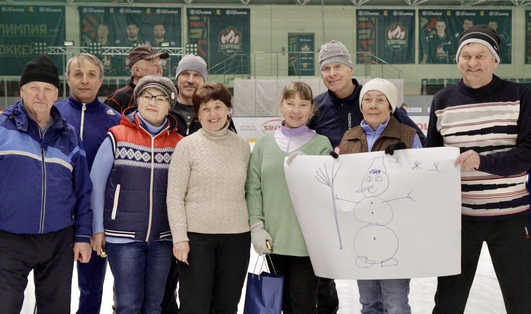 КЧХК Масcовые катания ветеранов (4).jpeg