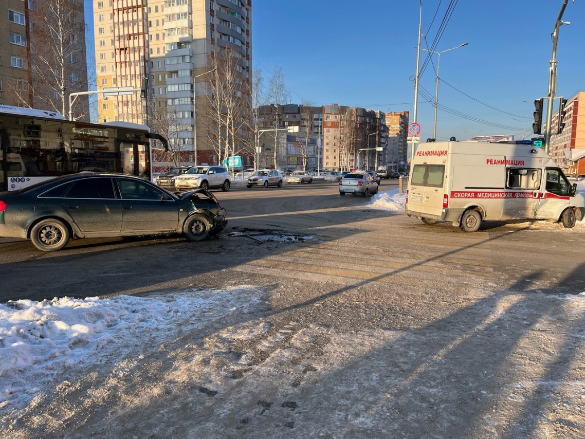 ДТП со скорой.jpg