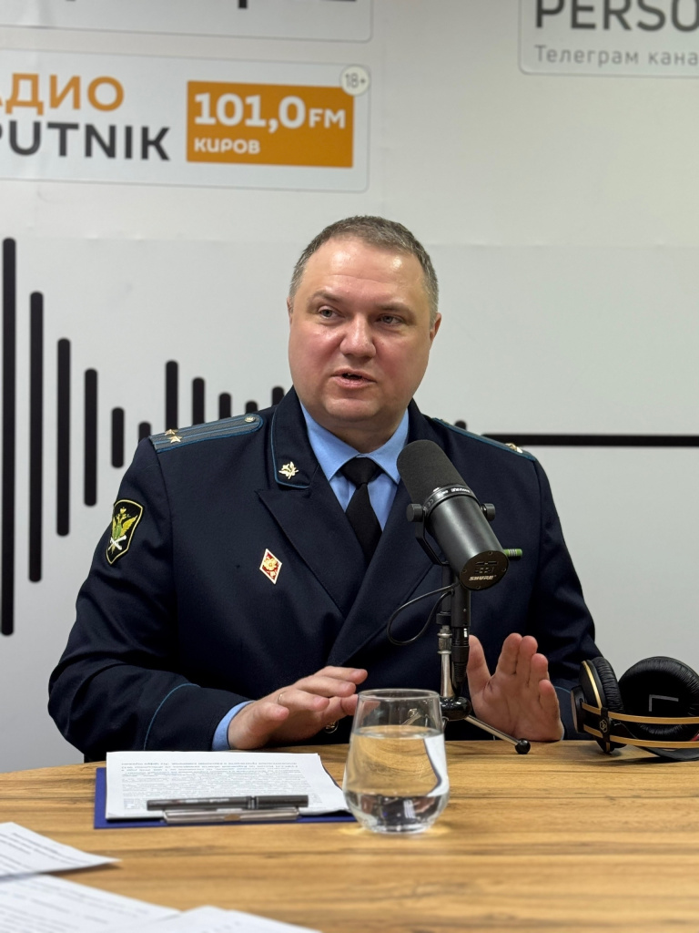Дмитрий Бровченко.jpg Дмитрий Бровченко.jpg