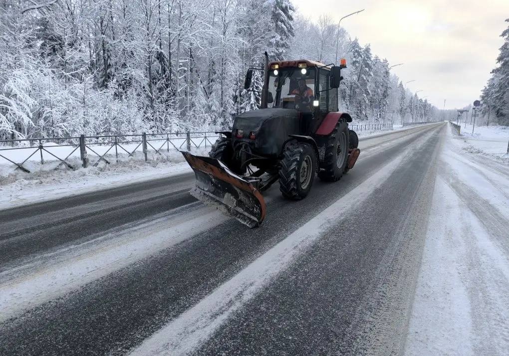 Чистят дорогу.jpg