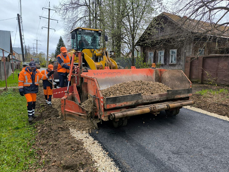 47 участков дорог ремонтируют сейчас в Кировской области