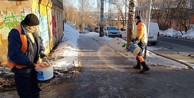 В Кирове строят склад для галита