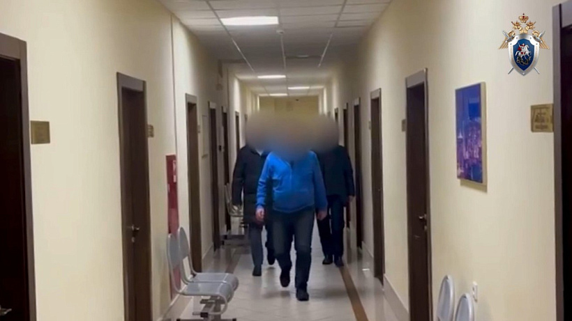 Под стражу заключили топ-менеджера реготделения банка в Кирове