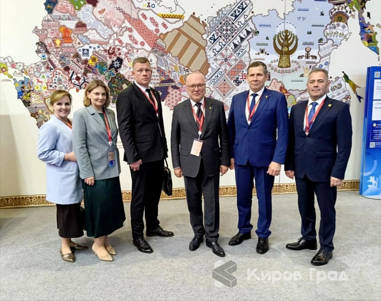 Кировская область начинает встречи и подписание соглашений на ПМЭФ