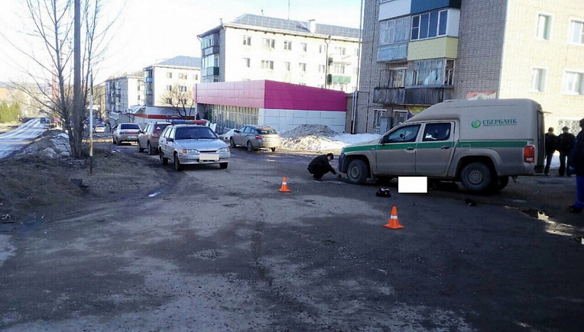 Инкассаторская машина насмерть сбила жительницу Омутнинска