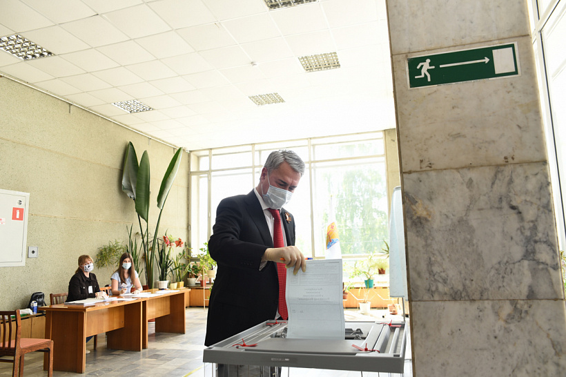 Рахим Азимов призвал принять участие в общероссийском голосовании