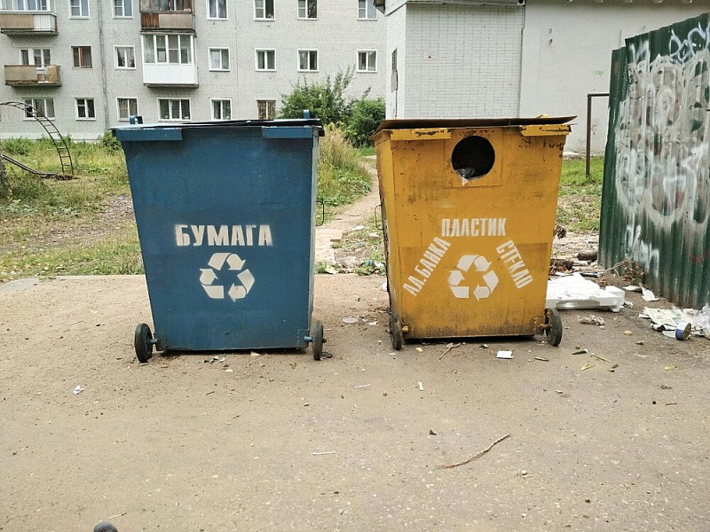 В Кирове станет больше контейнеров для раздельного сбора мусора