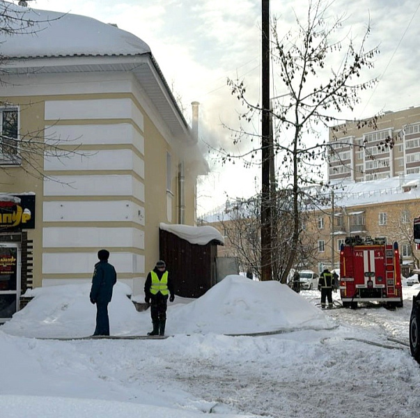 Жильцам пострадавших от пожара квартир в Кирове предложено жилье маневренного фонда