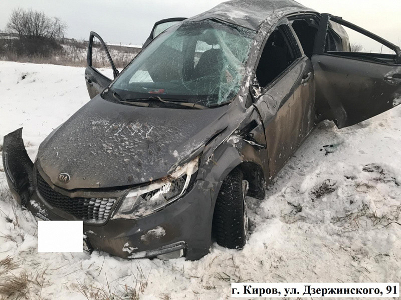 4 человек пострадали в ДТП на улице Дзержинского в Кирове