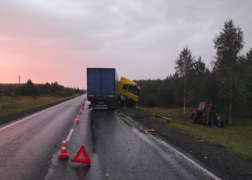 В Кировской области в ДТП погиб тракторист