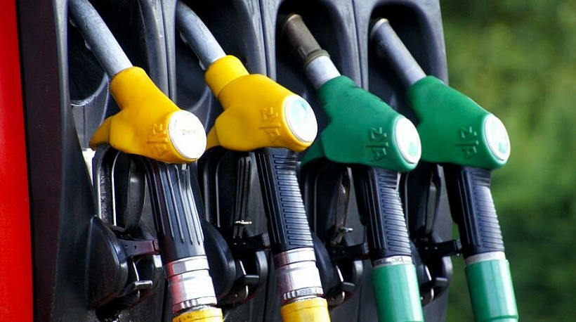 Цены на топливо в Кировской области остаются одними из самых высоких в ПФО