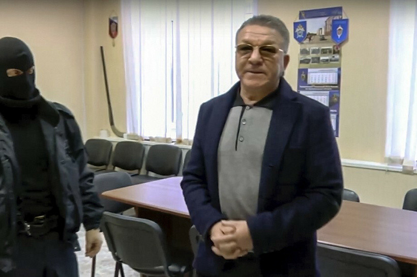 СМИ: Леонида Яфаркина освободили