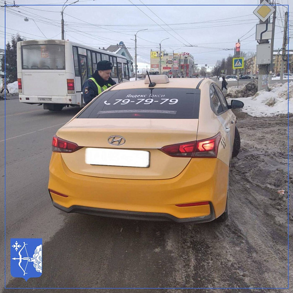 70 таксистов-нелегалов выявлено с начала года