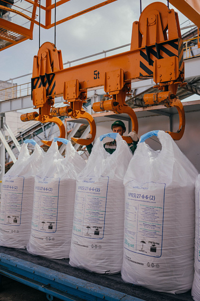 Филиал «КЧХК» АО «ОХК «Уралхим» выпустил 2,6 млн тонн продукции в 2025 году