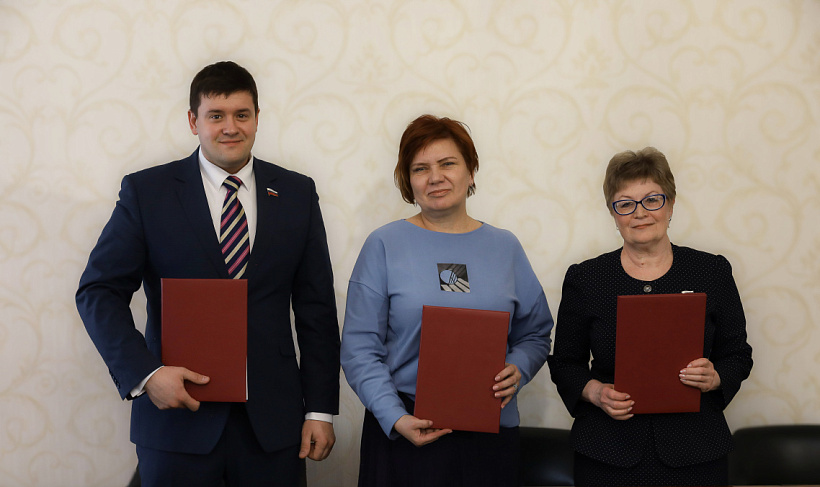 «Уралхим» подписал соглашения о социальном партнерстве с районами Кировской области 