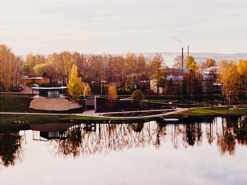 Жители Белой Холуницы поблагодарили Рахима Азимова