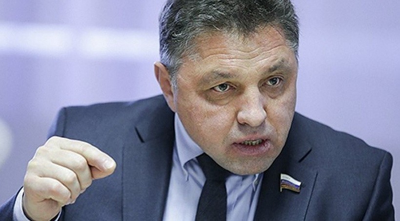 Сенатор Тимченко лишился двух должностей
