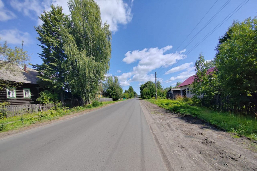 В Верхнекамском районе впервые с 2000-х годов провели ремонт 11 км дорог