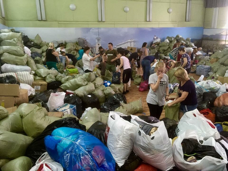 Кировчане собрали 50 посылок для пострадавших от наводнения в Иркутской области