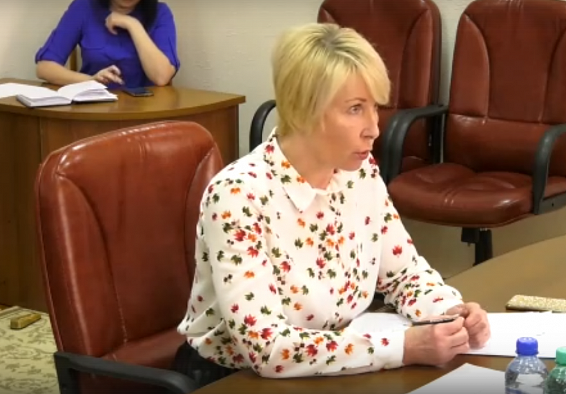 Елена Ковалева прокомментировала, зачем отменять выборы по спискам