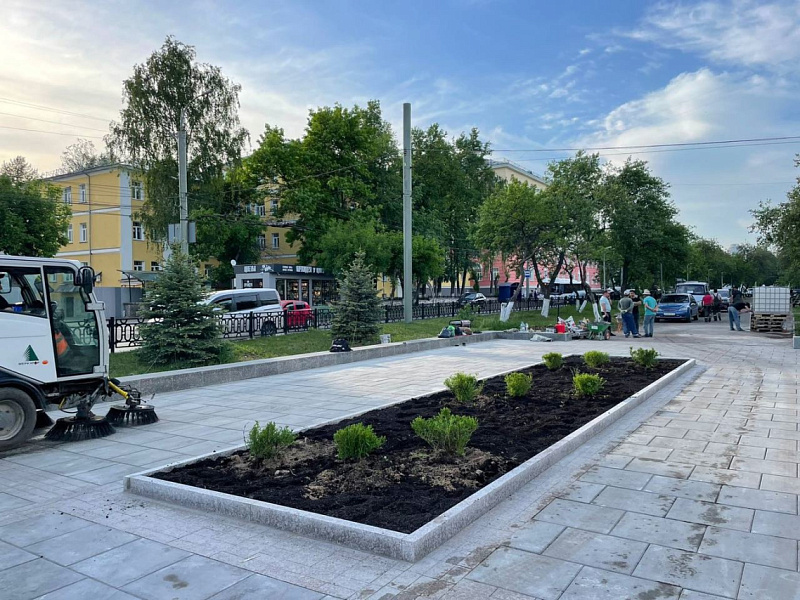 На газонах Кирова может появиться грунт из переработанных отходов