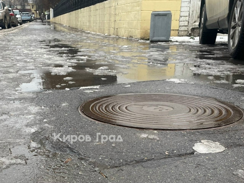 70% замечаний к подрядчикам в Кирове – на содержание тротуаров