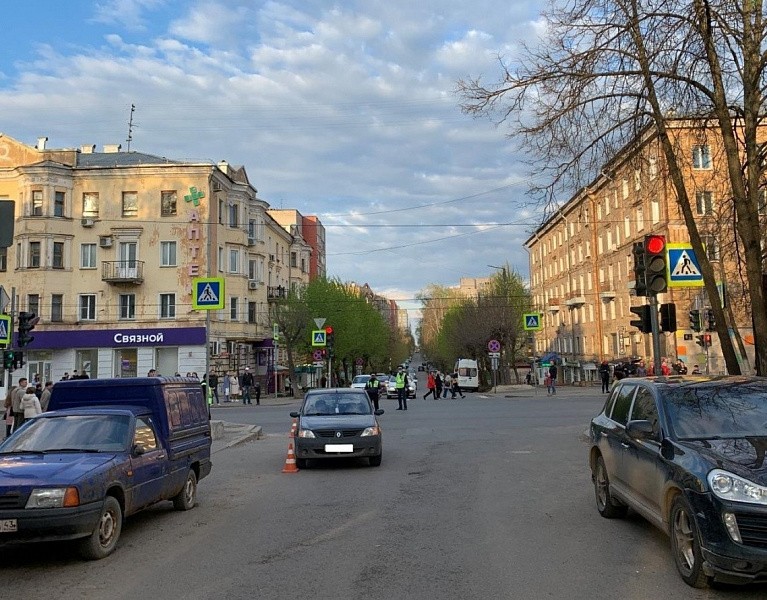 На пешеходном переходе в Кирове сбили ребенка